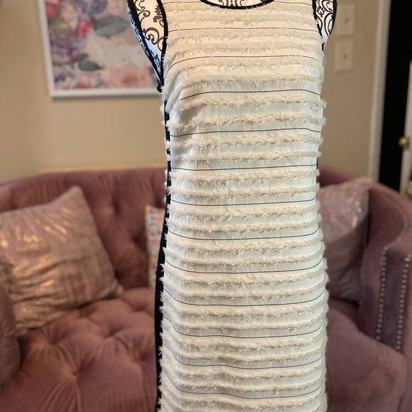 Vince Camuto New Dress - Picture 4 of 5